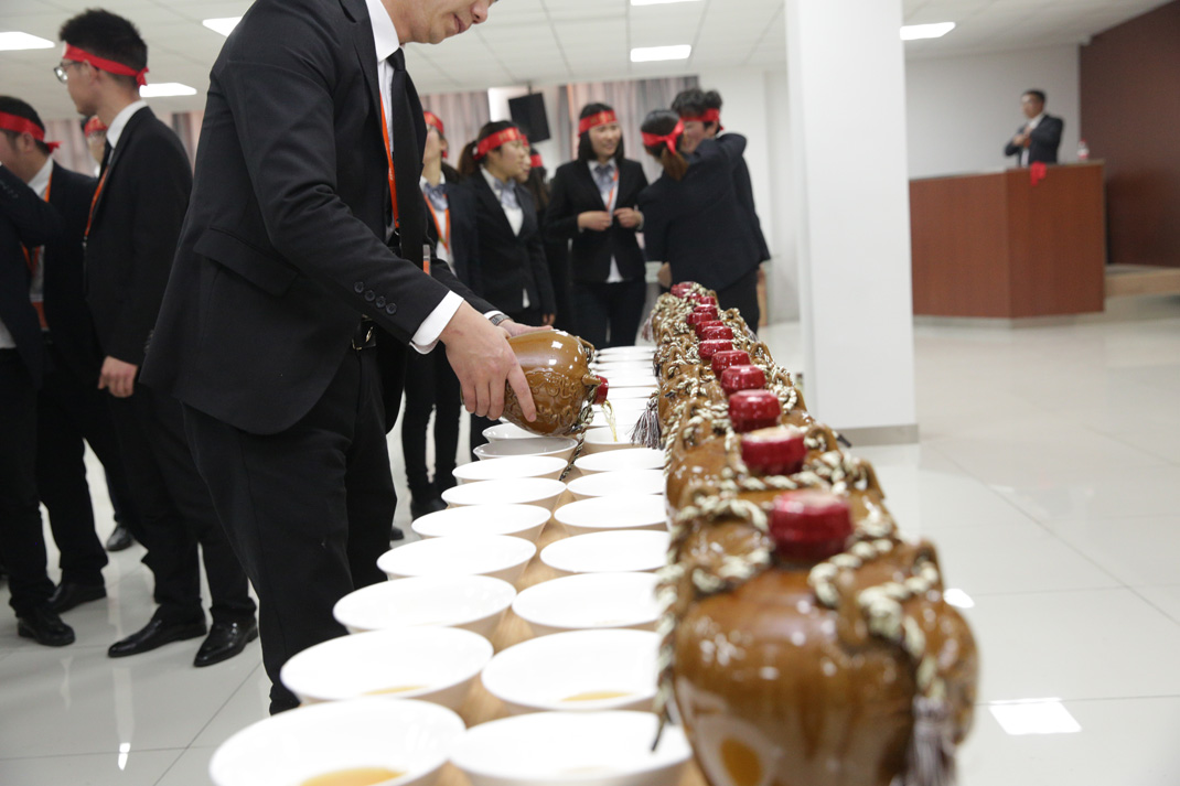 八年磨礪，劍指17——科恩電器2017年誓師大會(huì)隆重舉行